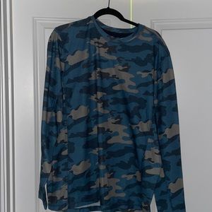 Men’s shirt